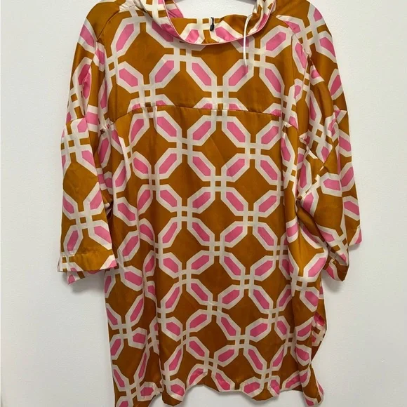 Pattern Dress Top - Picture 2 of 2